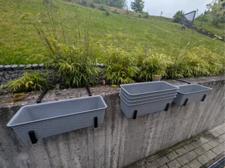 Blumenkasten Mauerhalter