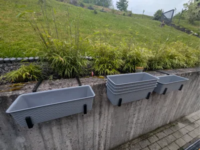 Flower Box Wall Mount