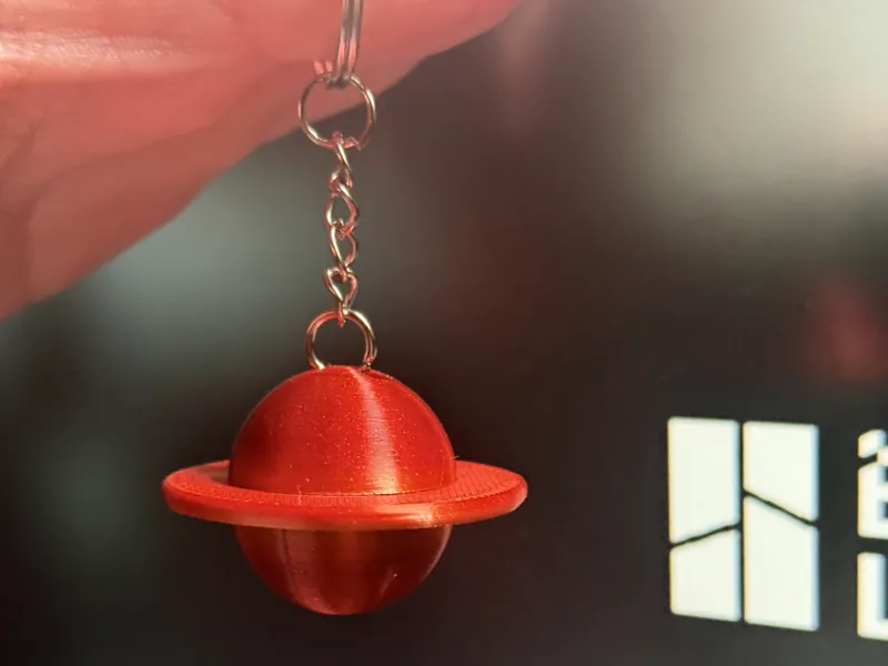 Saturn Keychain 