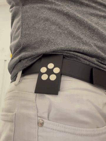 Apple Vision Pro battery magnetic holder clip