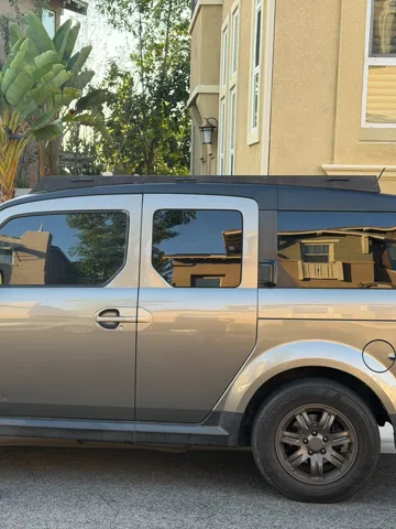Tapa o cubierta: Unistrut Roof Rack Rail Cover — vista de referencia 2