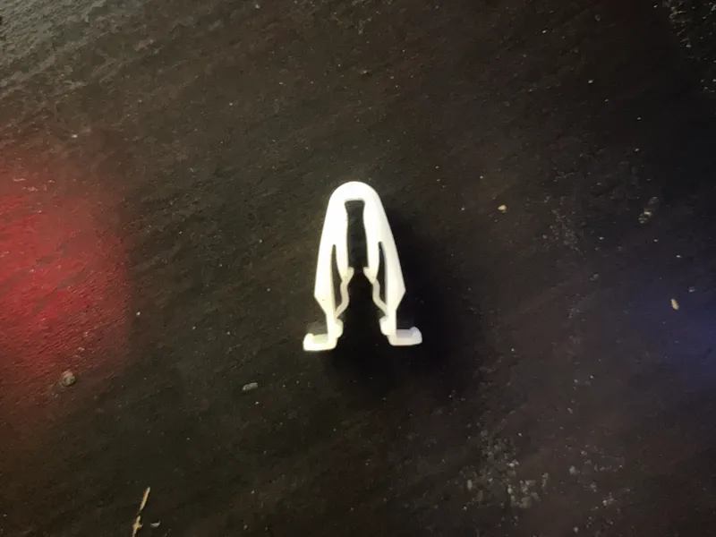 2014 mustang dash clip