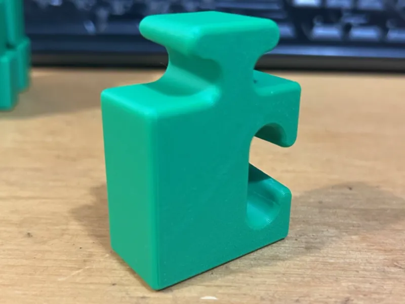 4 Piece Puzzle