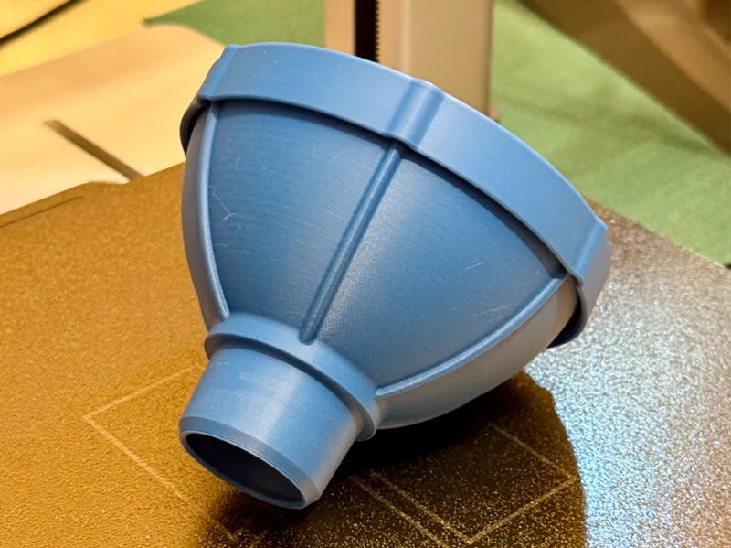 Funnel with cap
