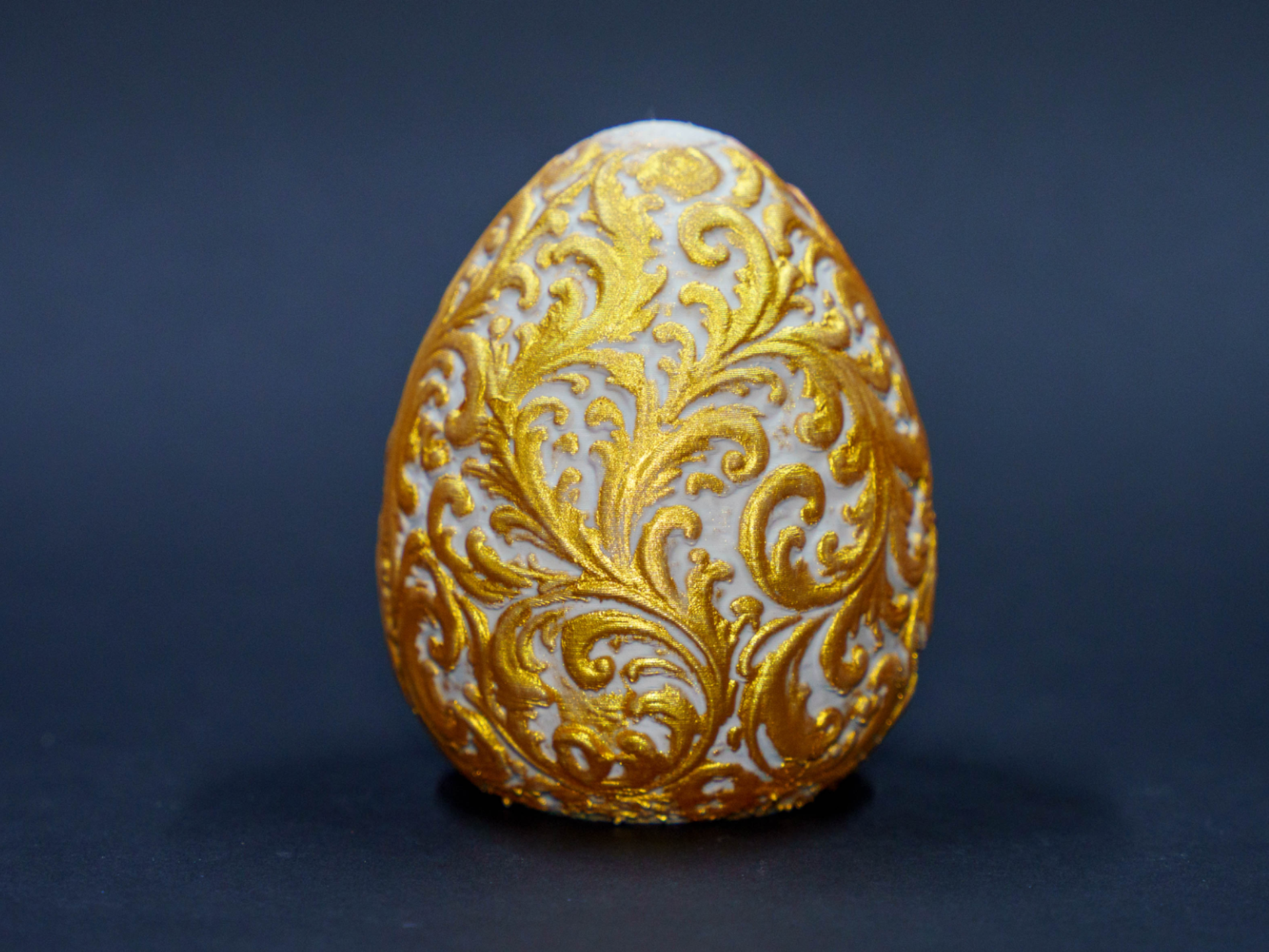 Ornate Easter Egg – Gold Metallic Faberge