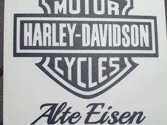 Harley-Davidson Schild mit 'Alte Eisen' 
