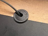 Passe-câble encastrable pour bureau — photo 1