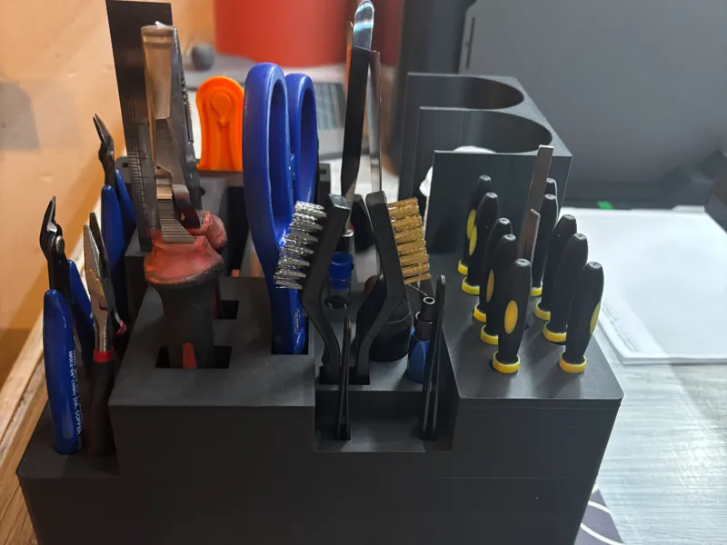 Post-production tool organizer for 3D printed 