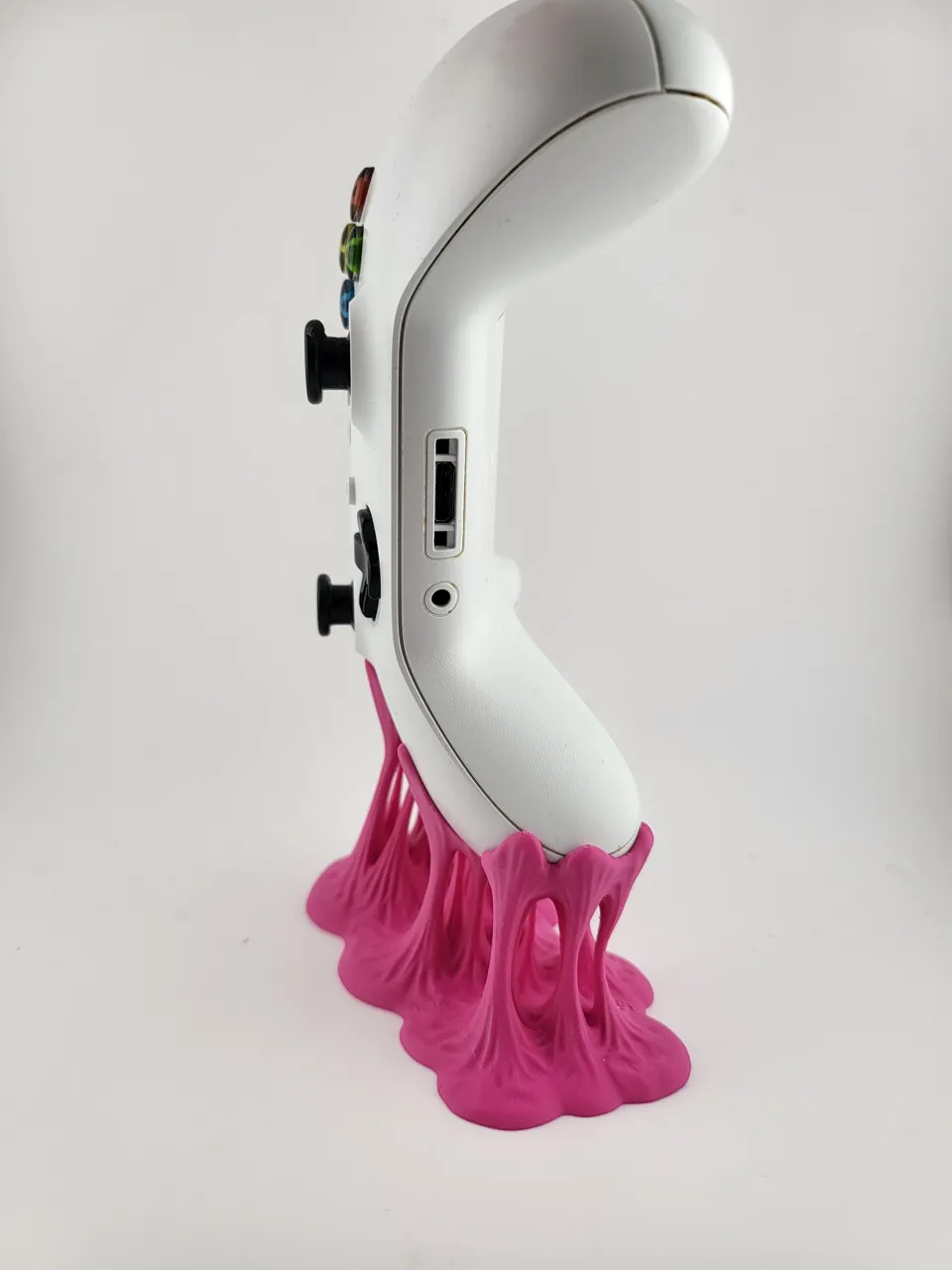 Bubble Gum XBOX Controller Stand holder joystick view 4