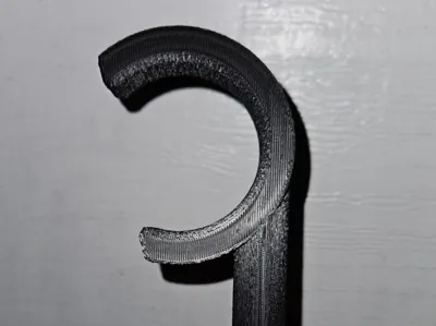Door closing aid for pregnancy