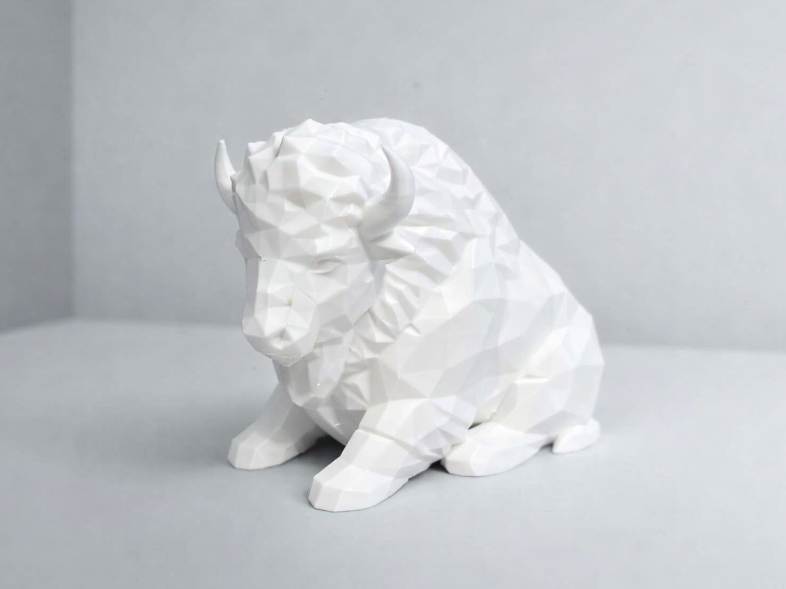 Sitting American Bison / Buffalo - Low Poly 