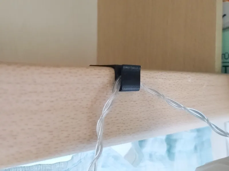 Halter/Haken für Lichterkette oder ähnliche Deko
