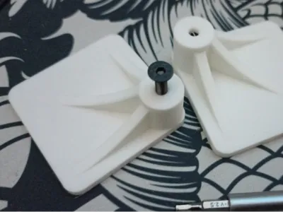 Skadis Adhesive Wall Mount (for M4 Nut)