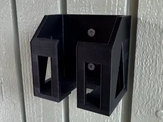 Momas Jason battery charger wall mount