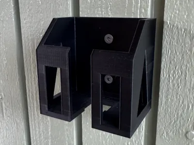 Momas Jason battery charger wall mount
