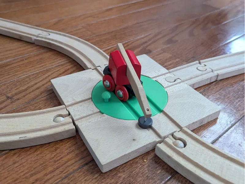 Brio Turntable Track