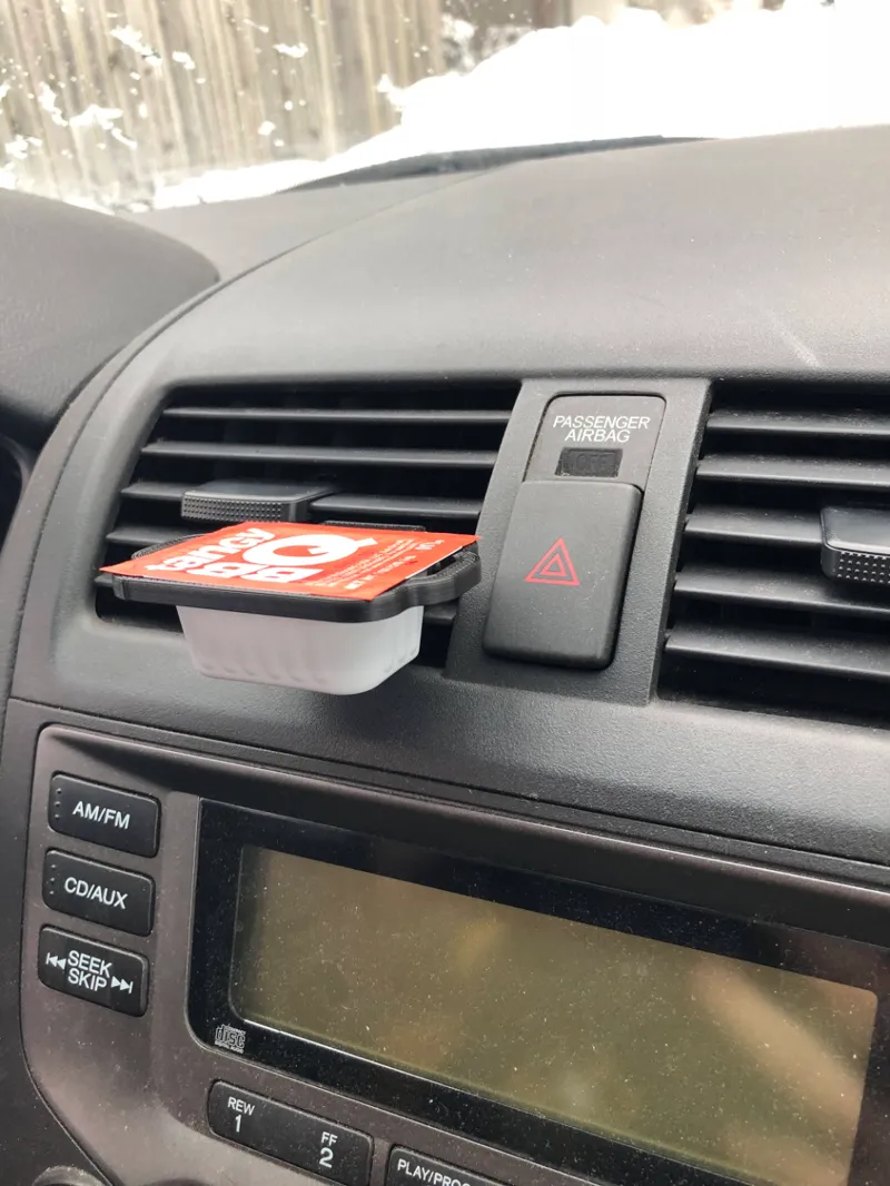 Dipping sauce holder
