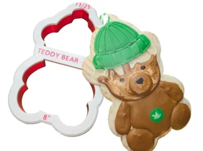 Holiday Bear Cookie Cutter