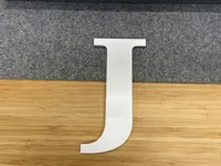 Lettre décorative J — photo 1