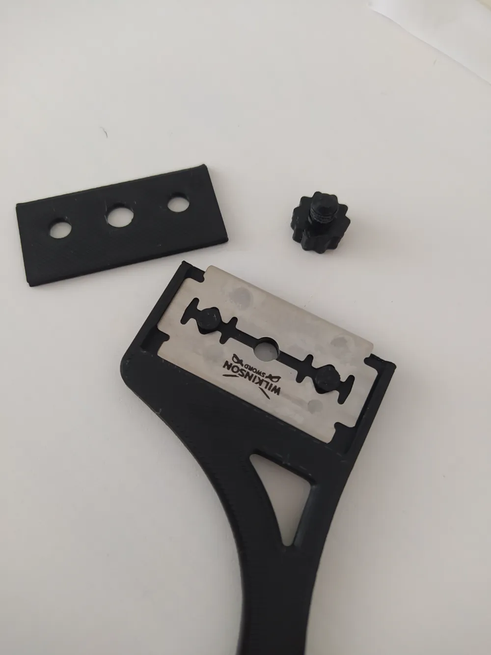 Razor Blade Scraper Handle - Free 3D Print Model - MakerWorld