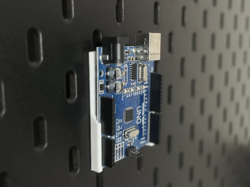 Arduino Skadis holder