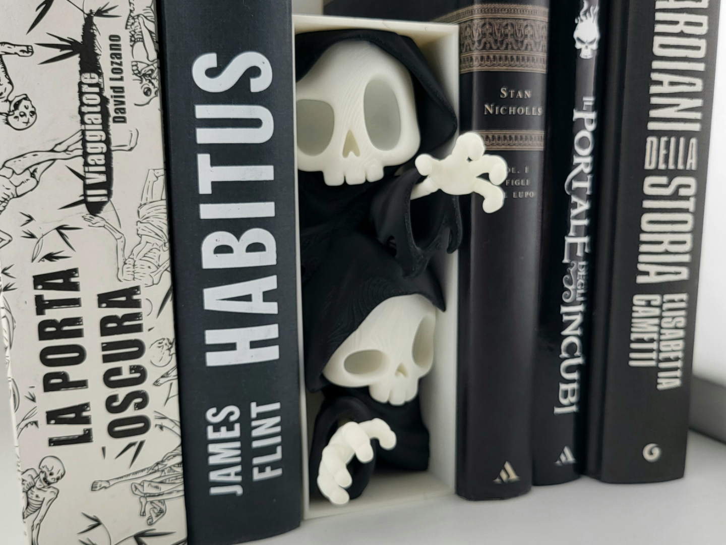 Halloween Ghost Book Nook Spooky Skull Shelf - 1