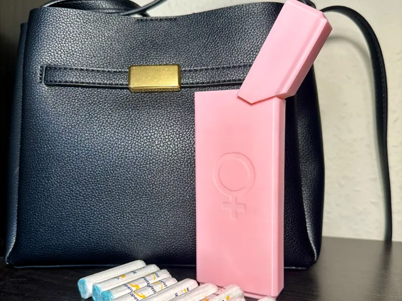 Portable tampon magazine