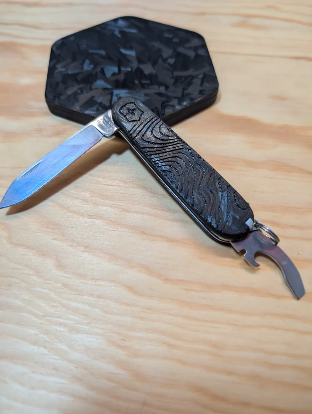 Topographic Layout Victorinox 84mm Scales Topographic - Free 3D Print Model - MakerWorld