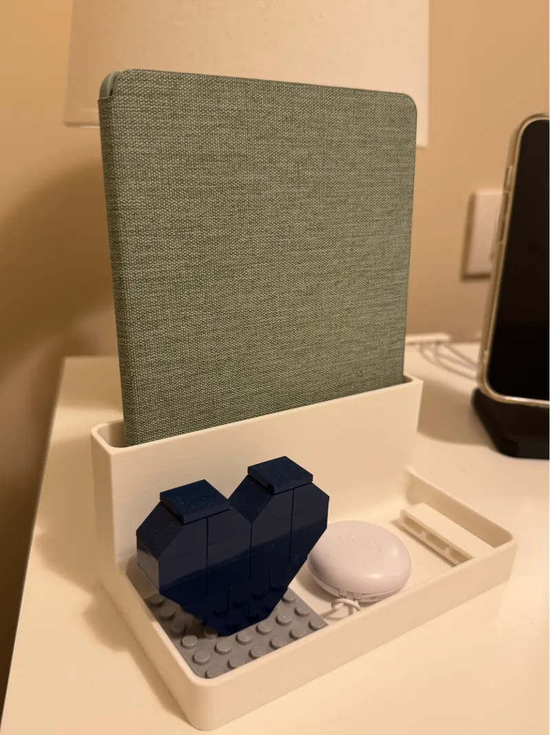 Kindle/Kobo stand - simple and elegant