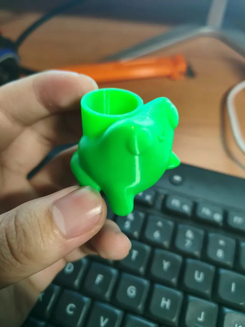 Fred The Frog penbox