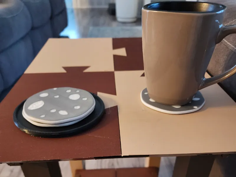 Magnetic pancake stack coasters
