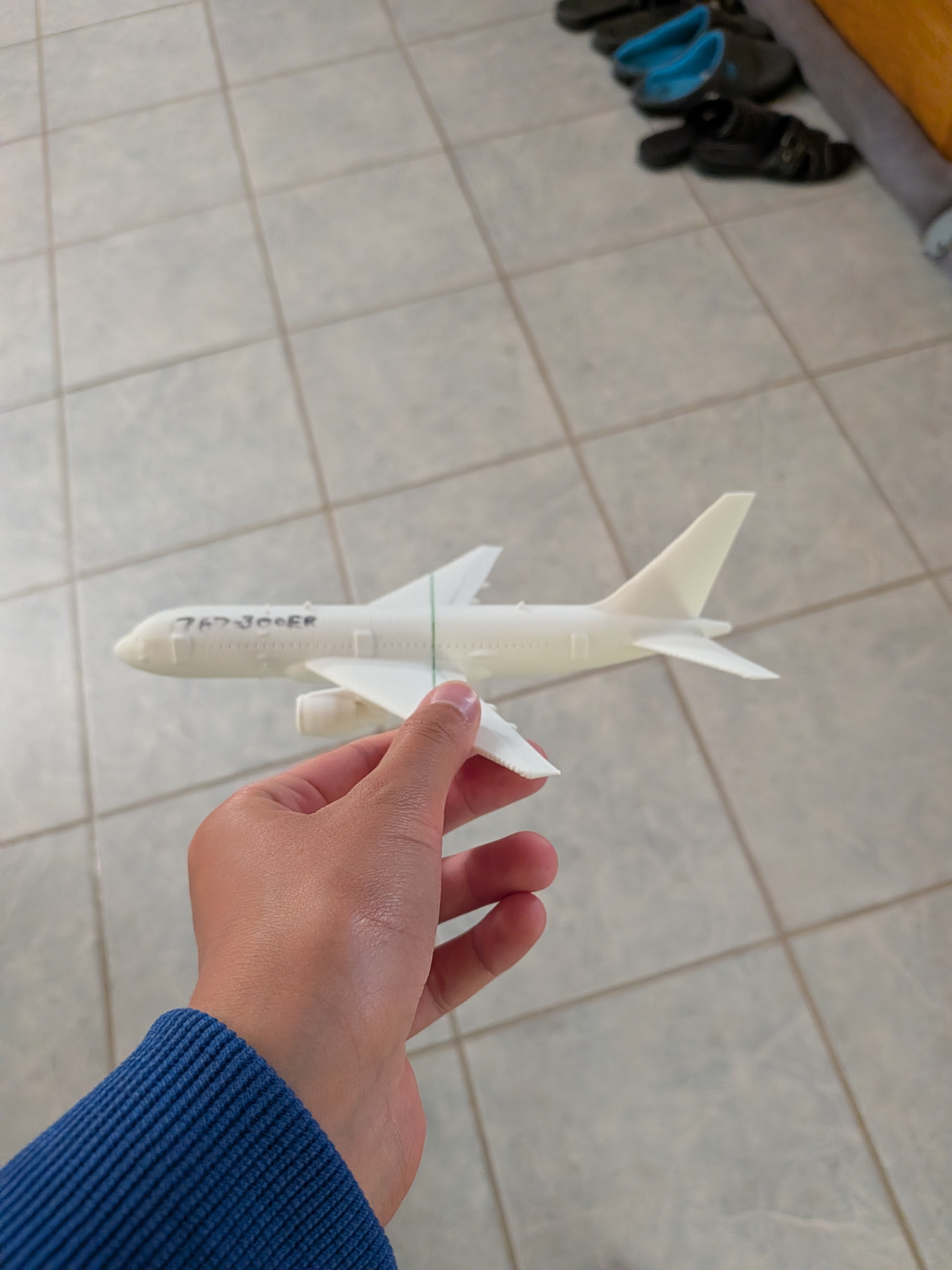 1:247 Scale