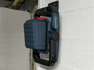 Bosch GLI 2200c wall mount