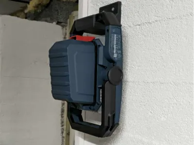 Bosch GLI 2200c wall mount