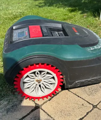 Antriebsräder Bosch Indego Mähroboter