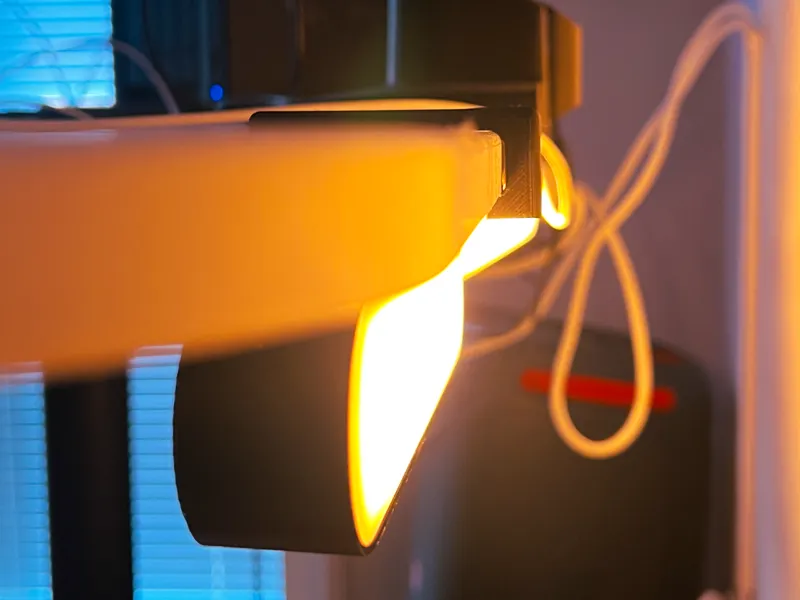 Hue Play Mount for IKEA Bekant Table Top / Desktop