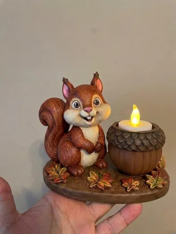 Accesorio de iluminación decorativa: Cute Squirrel Acorn LED Tealight Holder - Autumn — vista de referencia 3