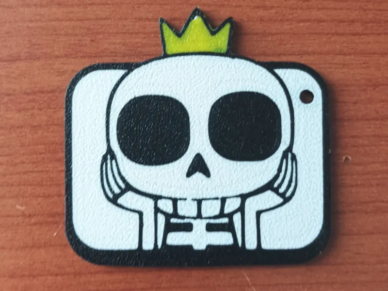 Clash Royale Skeleton With Crown Emote Keychain