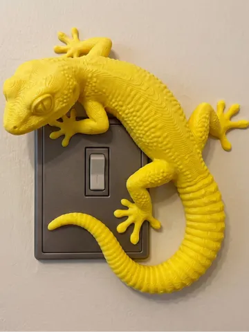Figura decorativa: Climbing Lizard Light Switch Figurine — vista de referencia 2