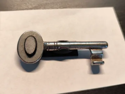 Key Holder for a Beard Key