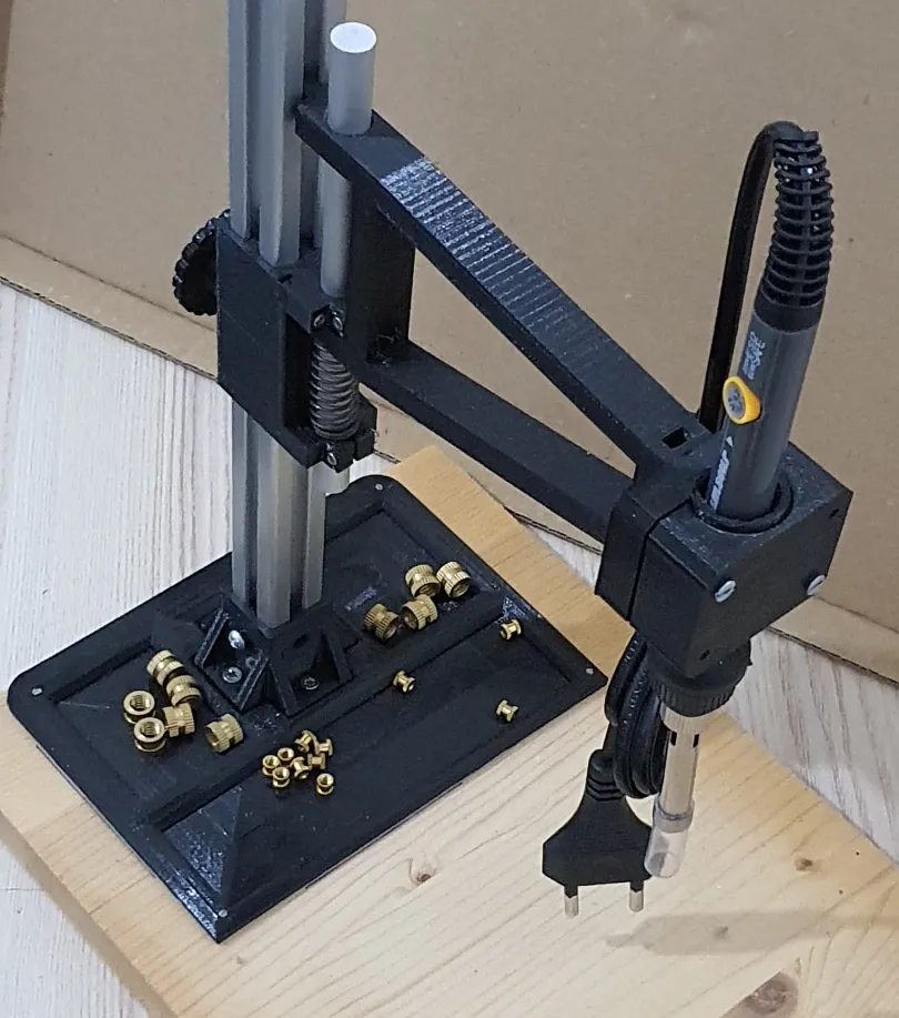 threaded insert heat press by Tutto 3D MakerWorld