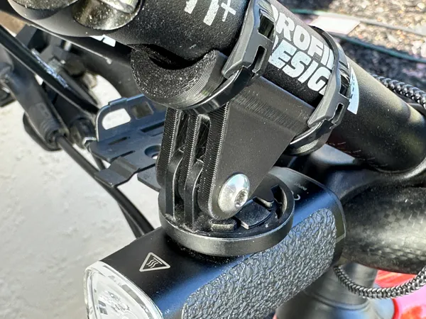 https://makerworld.bblmw.com/makerworld/model/US2c1a7b23f07e93/design/2025-08-10_1f2e4b6c6f89b.jpg