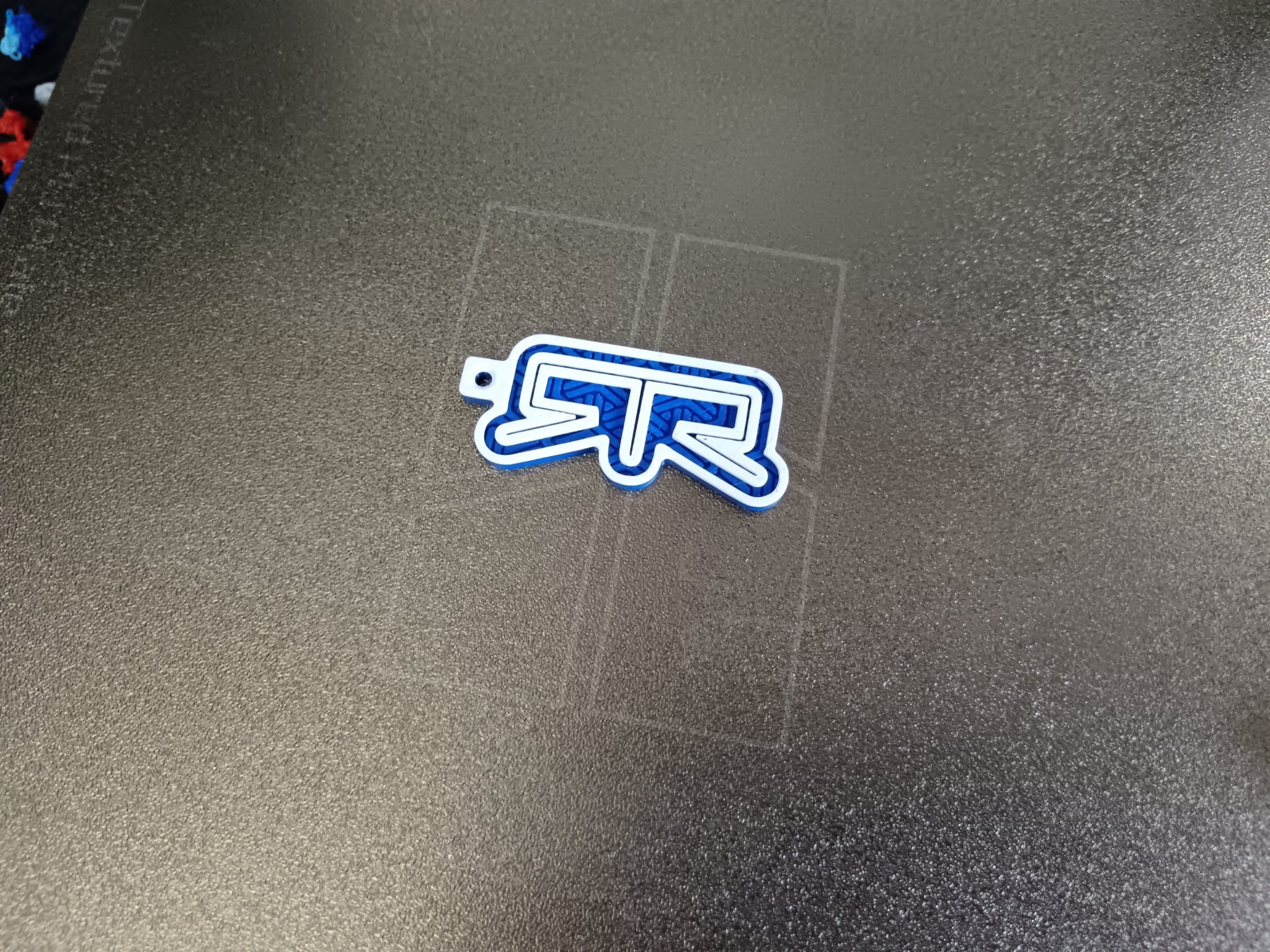 Miniatura 2 do modelo 3D RTR Keyring