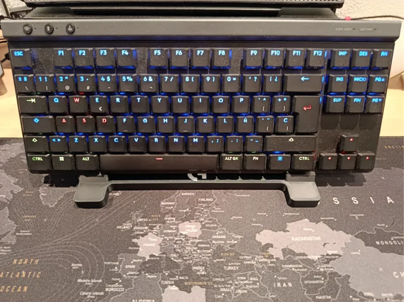 Soporte para Logitech G515