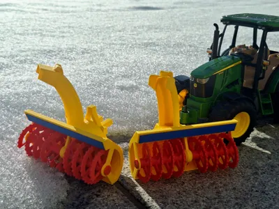 Small Snow Blower for Tractors - Scale 1:16