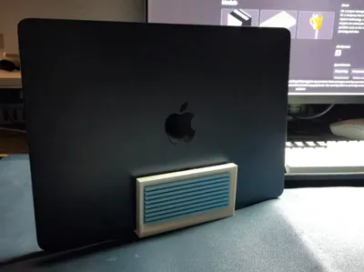 Minimal Panel Laptop Stand
