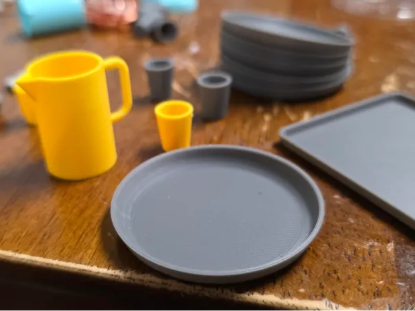 Vaisselle miniature de cuisine