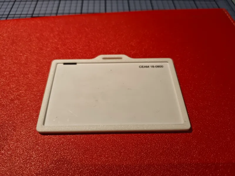 Simple badge holder