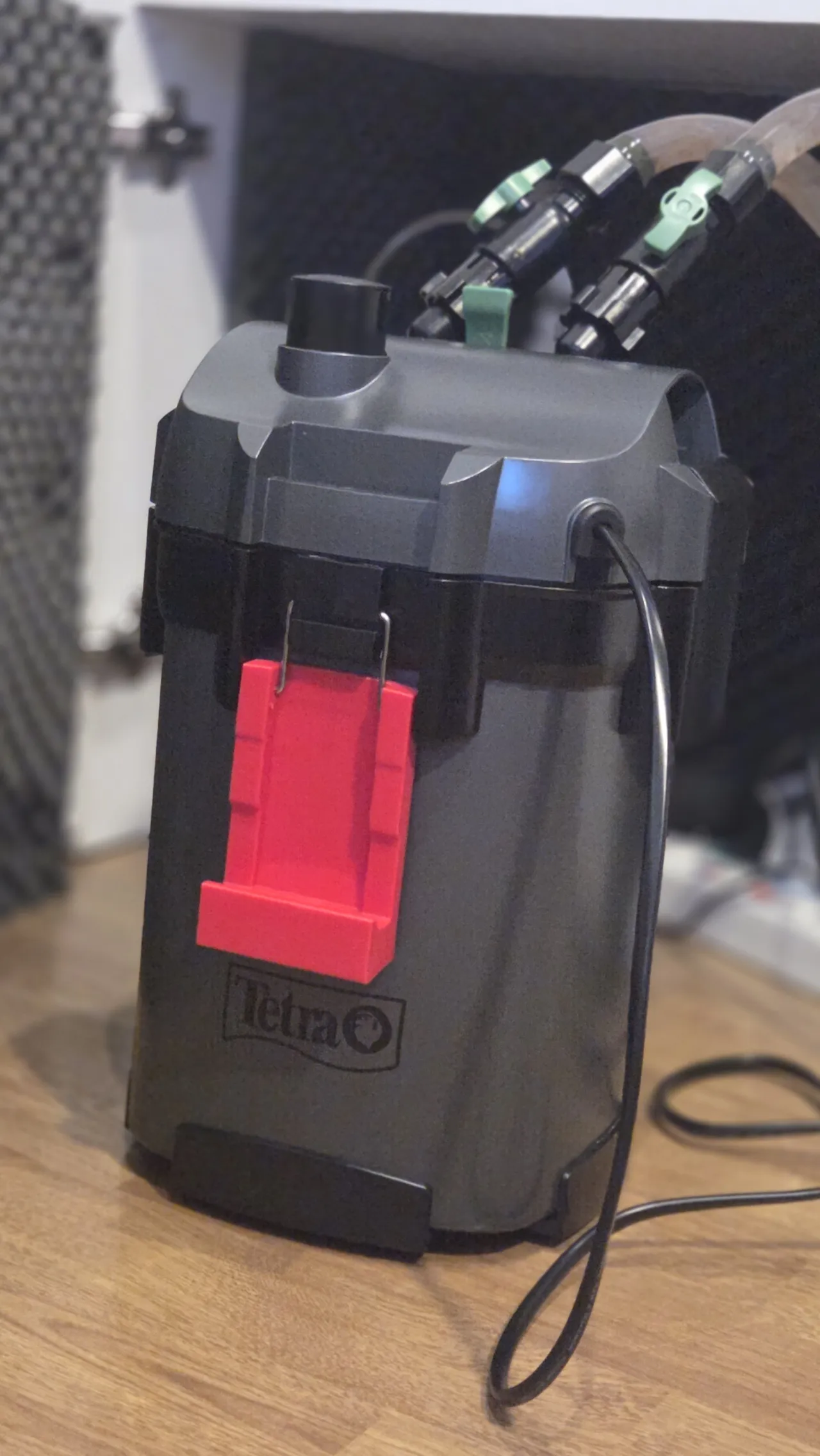 Replacement latch for the Tetra EX filter view 3