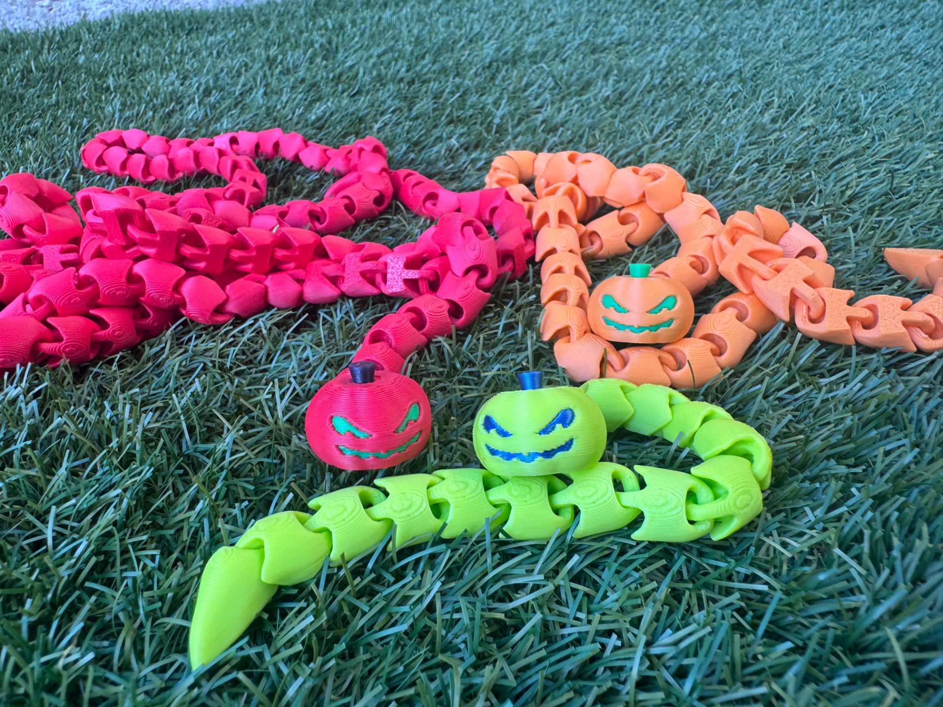 Tiny Pumpkin Flexi Snake - 1
